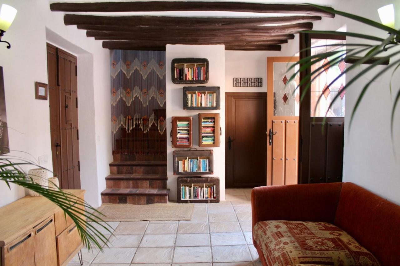 Room In Villa - Beautiful Accommodation At The Heart Of Andalusia Puente Genil Εξωτερικό φωτογραφία